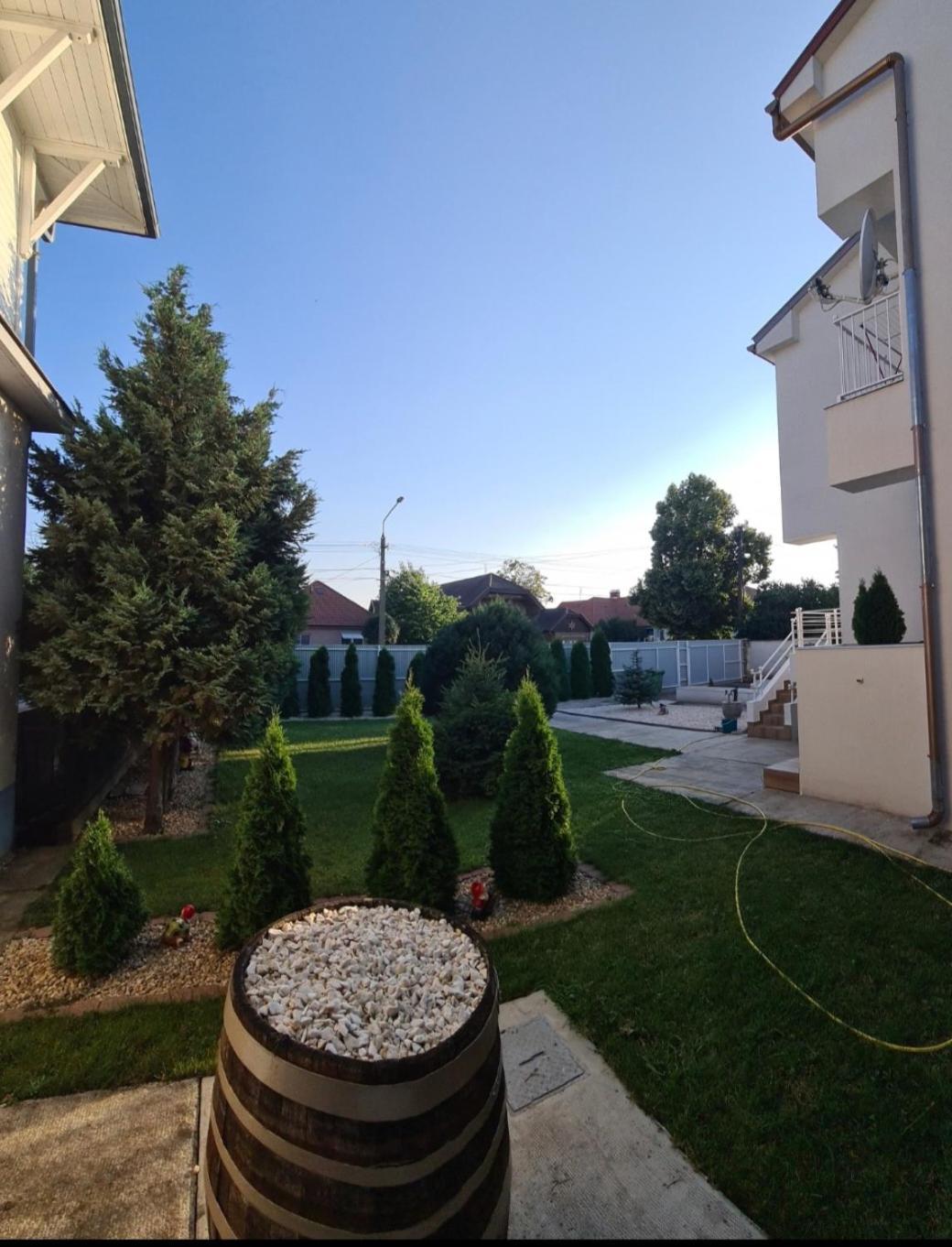 Cosa-Nostra Apartamento Hajdúszoboszló Exterior foto